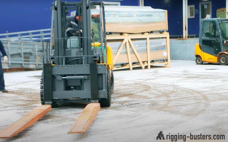 Forklift Moving Service